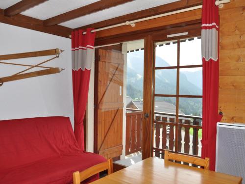 Fotografia z galérie ubytovania Charmant appartement avec Multi Pass été à Châtel - FR-1-693-75 v destinácii Châtel