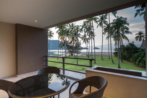 Shambhala Beach Resort – Photos 5