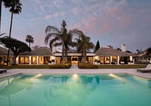 Villa Jazmin, Frontline Golf, Nueva Andalucia