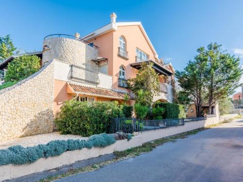 Zdjęcie z galerii obiektu Apartments Škoda I, Škoda II w Novalji