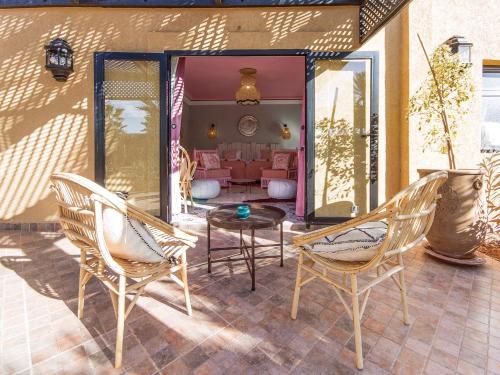 Maison Daouiaにあるシーティングエリア