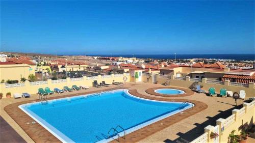 Bazén v ubytování Brisa Marina - Vista Golf 2 - WiFi - swimming pool nebo v jeho okolí