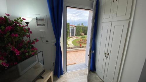 Patras Blue Suite