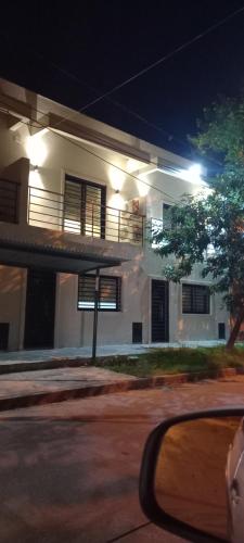 Colon Suites 1. Duplex a 18 minutos aeropuerto Ezeiza