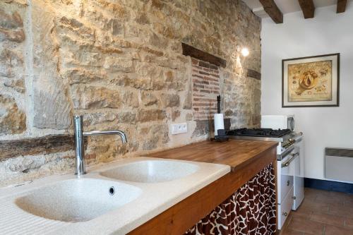 Billede fra billedgalleriet på Kimaro Farmhouse Holiday Cottage i Colméry