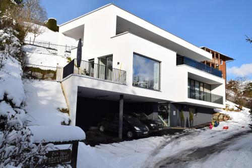 Zdjęcie z galerii obiektu Auszeit Appartement w mieście Zell am See