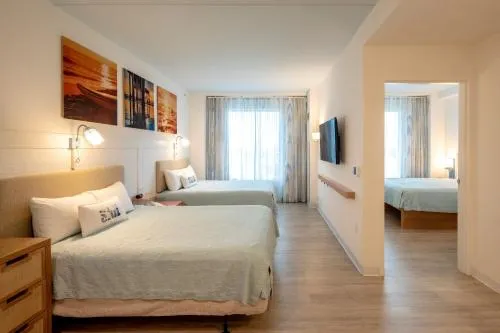 Universal’s Endless Summer Resort – Dockside Inn and Suites photo 17