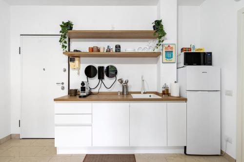 Dapur atau dapur kecil di Budapest Design e Piscina