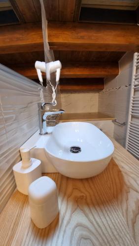 Koupelna v ubytování B&B Palazzo del Contestabile