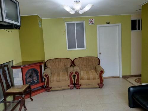 Posezení v ubytování Hostal Puertas Del Sol