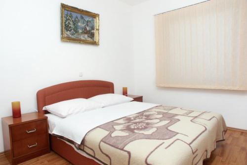 Apartments by the sea Crikvenica - 10437