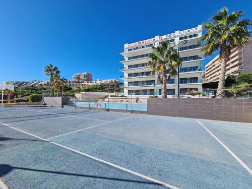 Gallery image of Beachfront Luxury Apartments by NRAS in Arenales del Sol