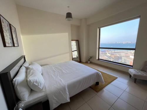 Fotografie z fotogalerie ubytování Island living in the heart of JBR, 3 bedrooms v Dubaji