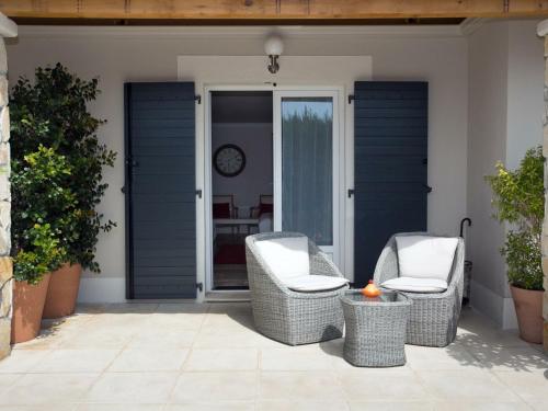 Posezení v ubytování Les chambres d'hôtes de Mougins