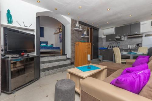 Apartment in Crikvenica with sea view, terrace, air conditioning, WiFi 4628-6