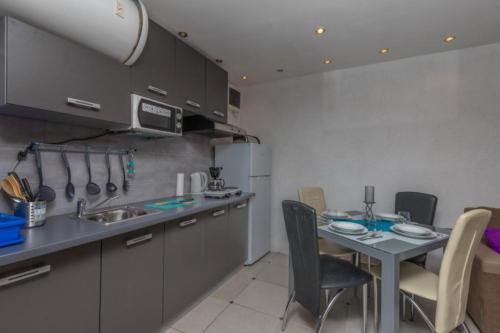Apartment in Crikvenica with sea view, terrace, air conditioning, WiFi 4628-6