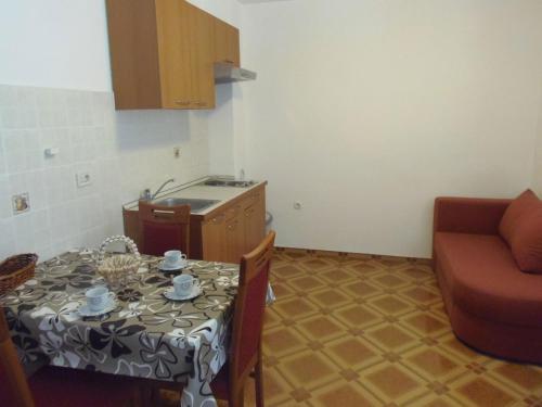Apartment in Dramalj with sea view, balcony, air conditioning, WiFi 4623-3