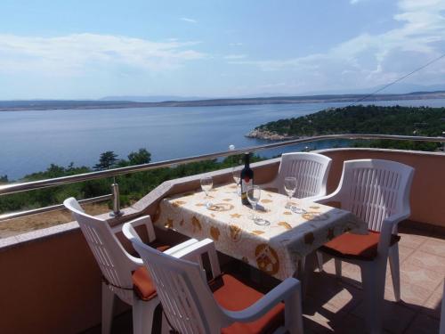 Apartment in Dramalj with sea view, balcony, air conditioning, WiFi 4623-11