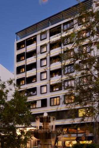 The Port Square Hotel, Pireus – aktualne ceny na rok 2023
