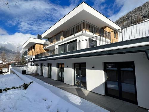 Apartment in Sölden near Ski Lifts