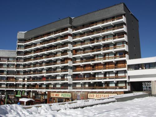 Studio lumineux ski aux pieds avec balcon - FR-1-344-959
