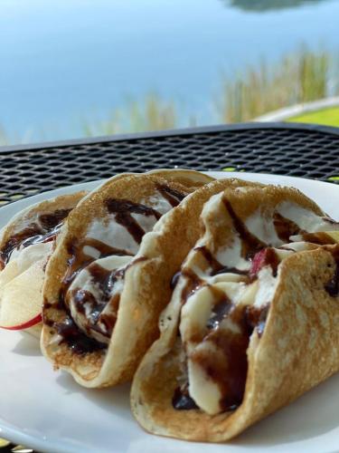 Jídlo v hotelu nebo okolí