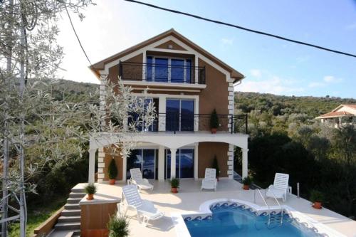 Φωτογραφία από το άλμπουμ του Villa Tivat σε Tivat