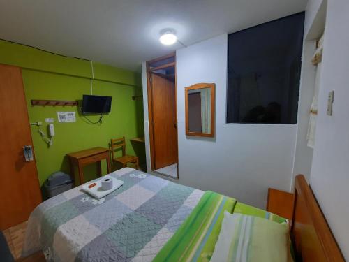 Μια τηλεόραση ή/και κέντρο ψυχαγωγίας στο Hostal Dulzura