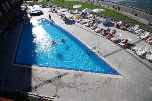 The swimming pool at or close to PARADISO 'В' 102 PRIVATE SEA VIEW Apartment