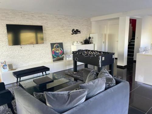 Foto dalla galleria di Maison détente équipée d un grand sauna a Gingsheim