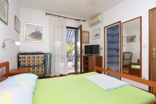Studio Slatine 13298f