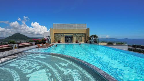 Swimmingpoolen hos eller tæt på Apec Mandala Sun-Condotel Phu Yen