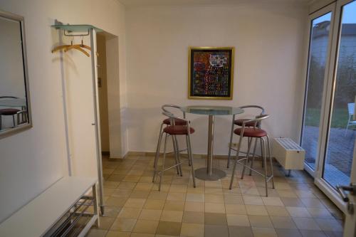 Galeriebild der Unterkunft Ruhiges Haus mit privatem Garten in Halstenbek