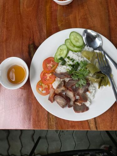 Jídlo v hotelu nebo okolí