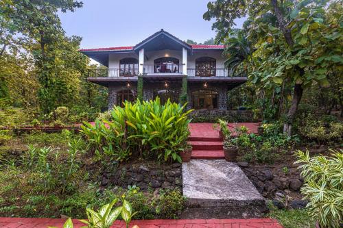 Zahrada ubytování SaffronStays Alma Grove, Kashid