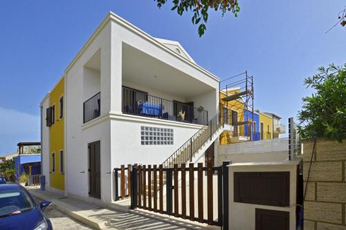 Aeolus - Happy Rentals