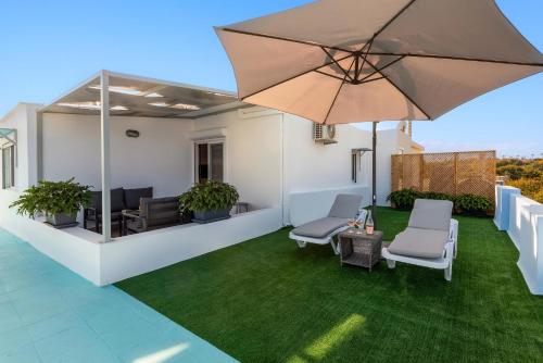 Patio alebo iná vonkajšia časť ubytovania Sky High Loft