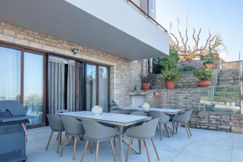 Χώρος καθιστικού στο Villa Natura - With Private Heated Pool