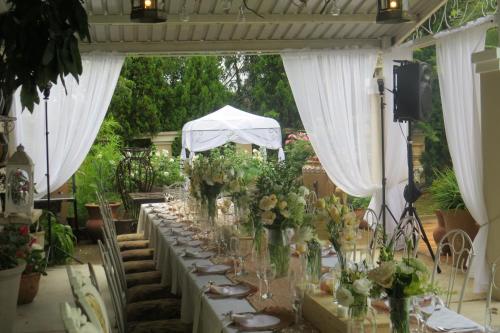 Κήπος έξω από το Marrakech Guest House