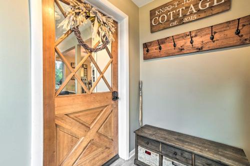 Lake Charlevoix Cottage Fire Pit and Deck – Photos 4