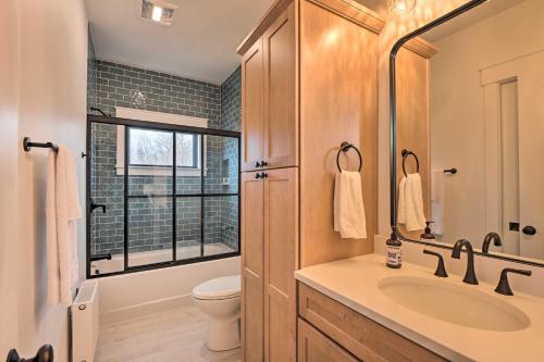 Gallery image of Secluded Kingfield Abode with Idyllic Mtn Views in Kingfield
