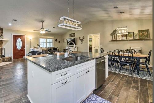 Gallery image of Secluded Franklin Retreat with Private Backyard in Franklin