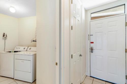 Gambar di galeri bagi Grand Pointe 702 di Orange Beach