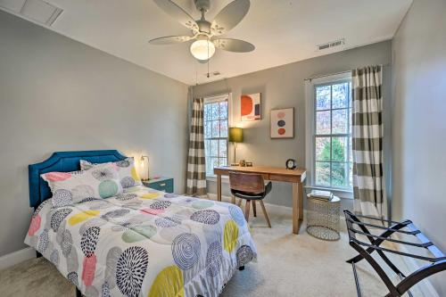 Katil atau katil-katil dalam bilik di Tranquil Greensboro Home with Fire Pit!