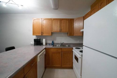 Downtown Whitehorse Apartment – Photos 3