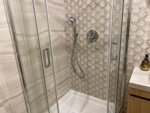 Bilik mandi di Finix Loft Trikala
