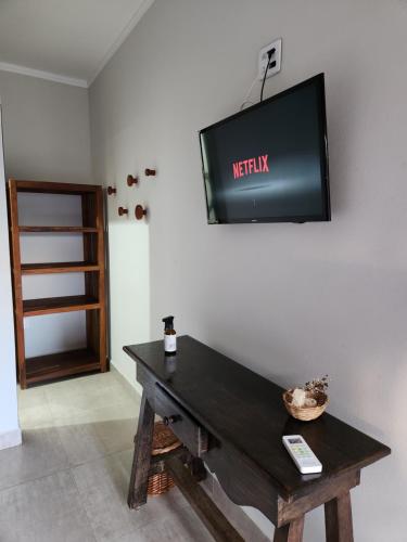 Televisyen dan/atau pusat hiburan di Pousada Luz de Candeia