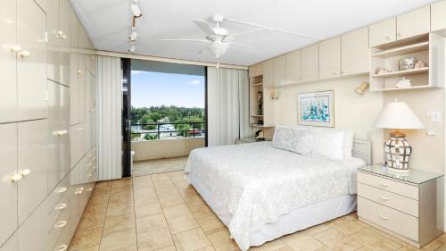 6415 Midnight Pass Road #804 – Photos 2