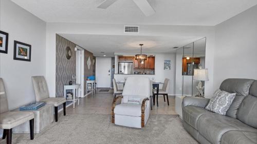 6415 Midnight Pass Road #606 – Photos 2
