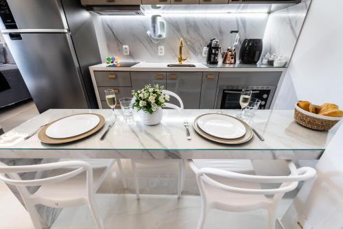 Dapur atau dapur kecil di Rosemari's Apartments 4 Studios Luxuosos